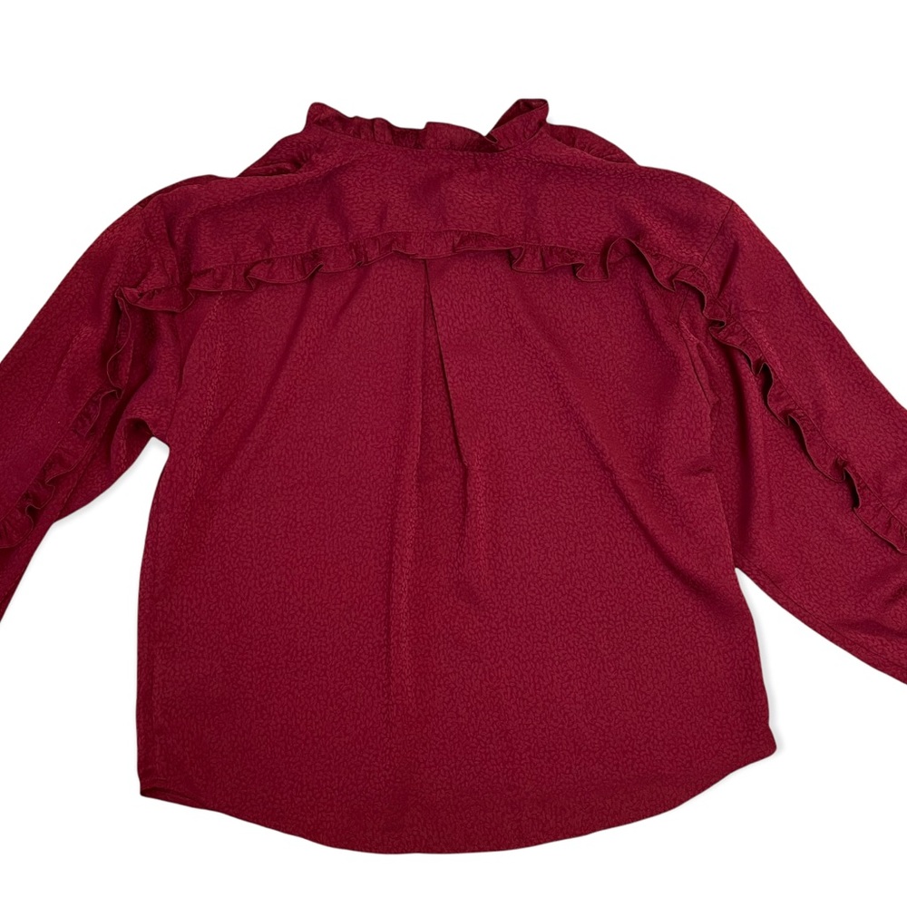 Express Ruffle Sleeve Blouse - Picture 6 of 6